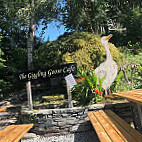 The Giggling Goose Cafe